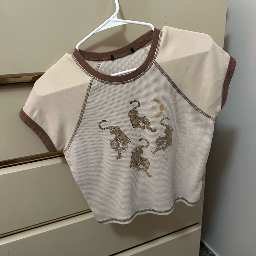 Cute baby tee with tigers on it